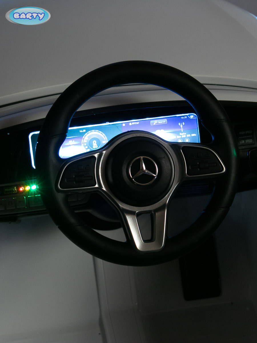 Электромобиль Mercedes-Benz EQC400 4MATIC (Белый) HL378